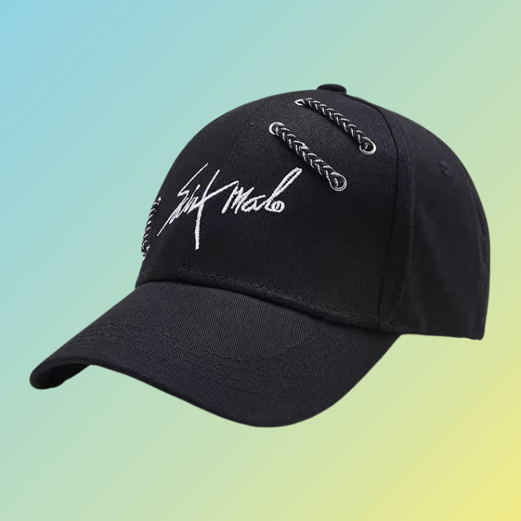 Streetstyle Cap mit Piercingringen & Kordel – Schwarz Weiß Unisex Baseball Cap Damecaps, Herrencaps