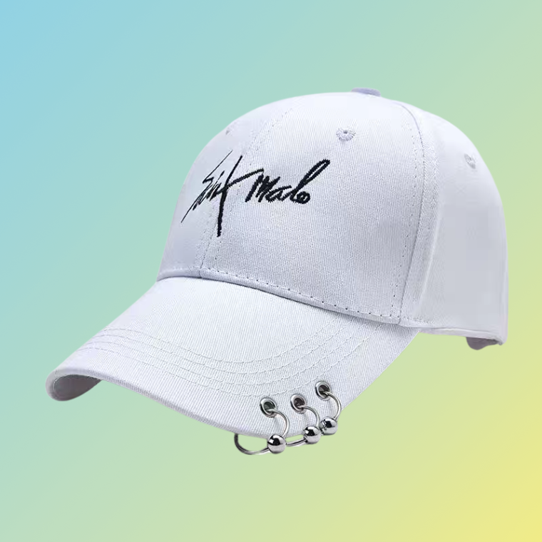 Streetstyle Cap mit Piercingringen & Kordel – Schwarz Weiß Unisex Baseball Cap Damecaps, Herrencaps